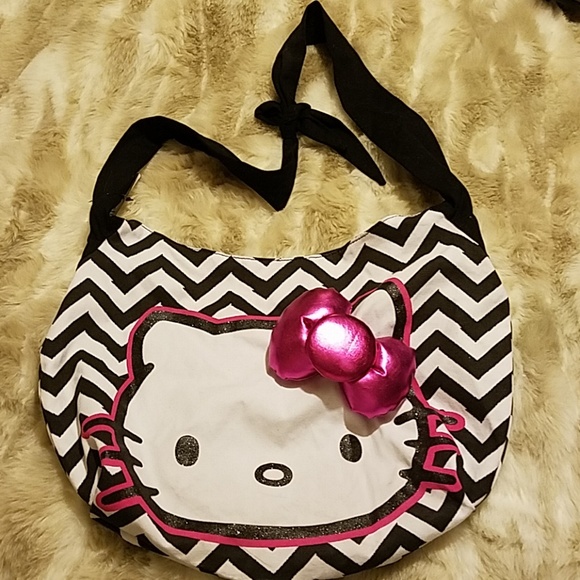 Hello Kitty Handbags - Unique Hello Kitty shoulder bag
